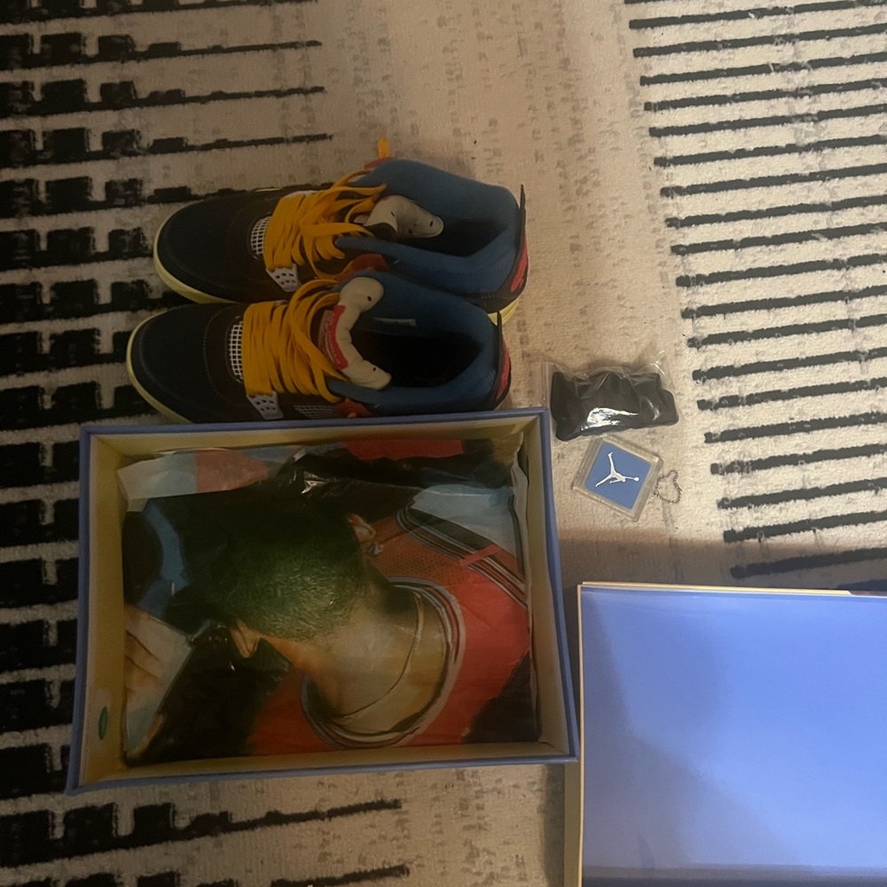 Union 4s worn 3 times